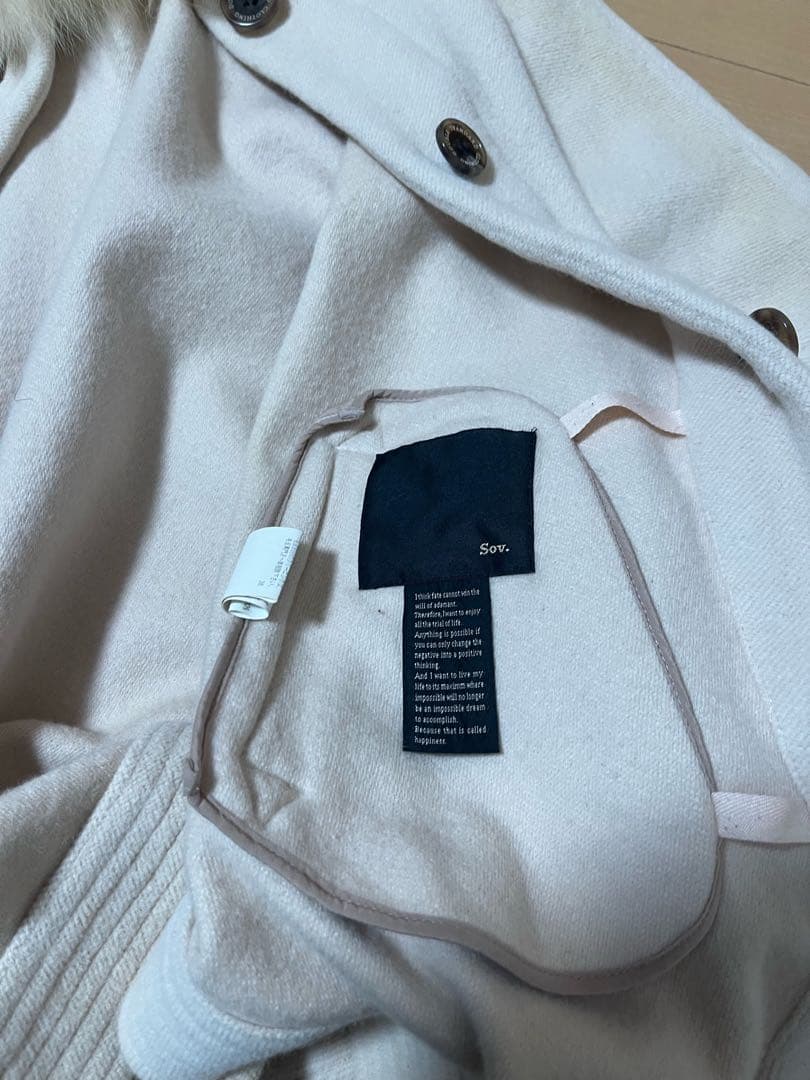 Sov❶アイボリー ❷ベージュ ファー付き ポンチョコート、2着