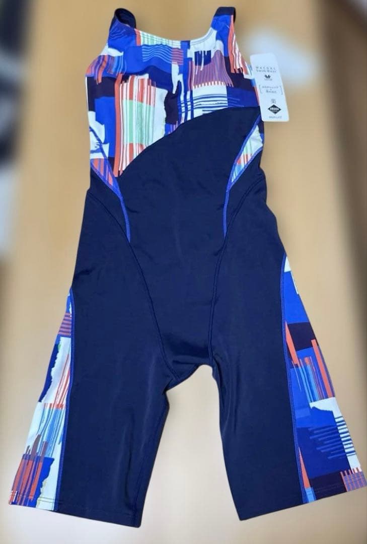 新品 ワコールおなかシェイプスイムウェア