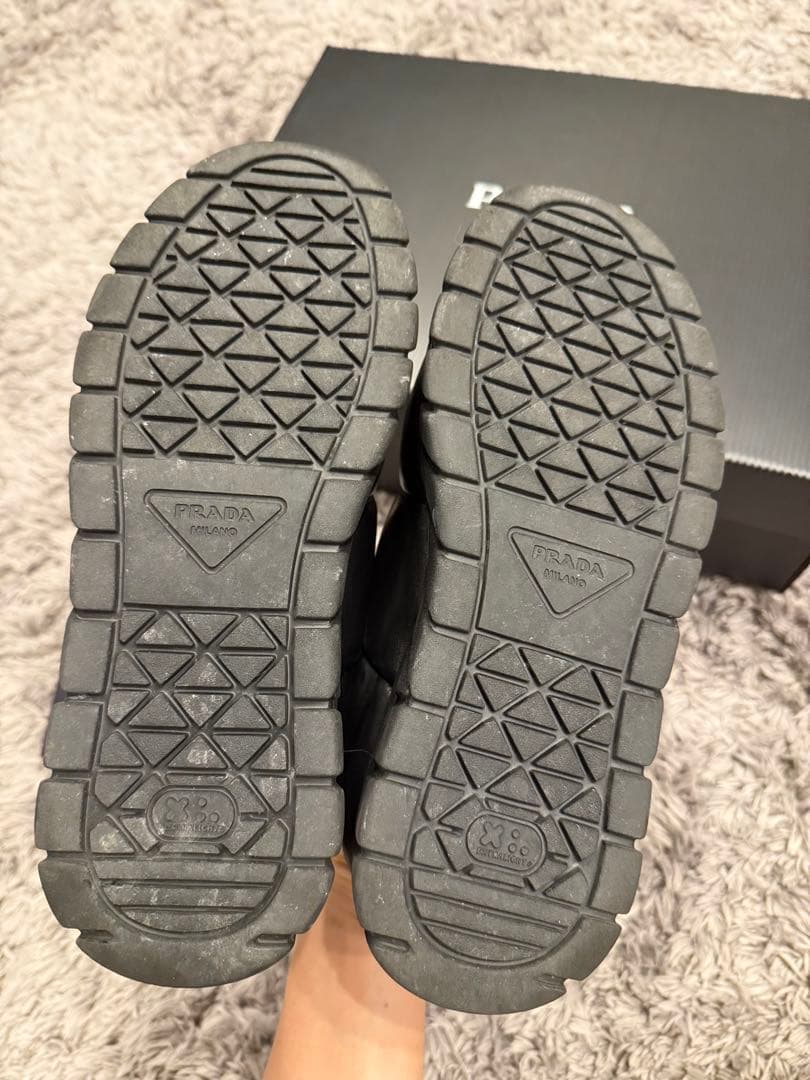 PRADA ブラック スニーカー 37 ブラック　厚底　箱付き