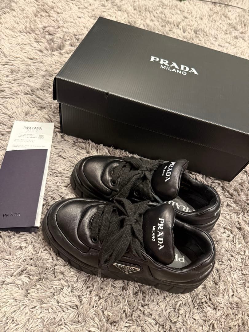PRADA ブラック スニーカー 37 ブラック　厚底　箱付き