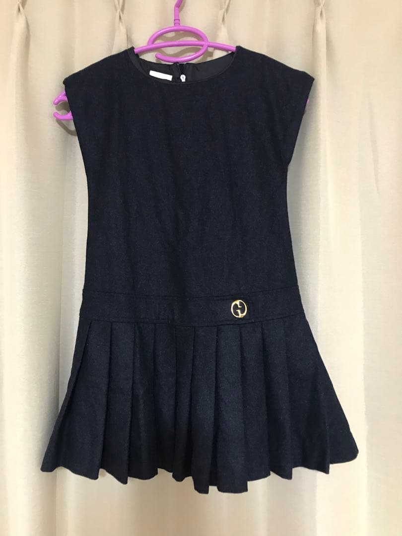 人気商品、GUCCI、ダークネイビー ワンピース 6サイズ