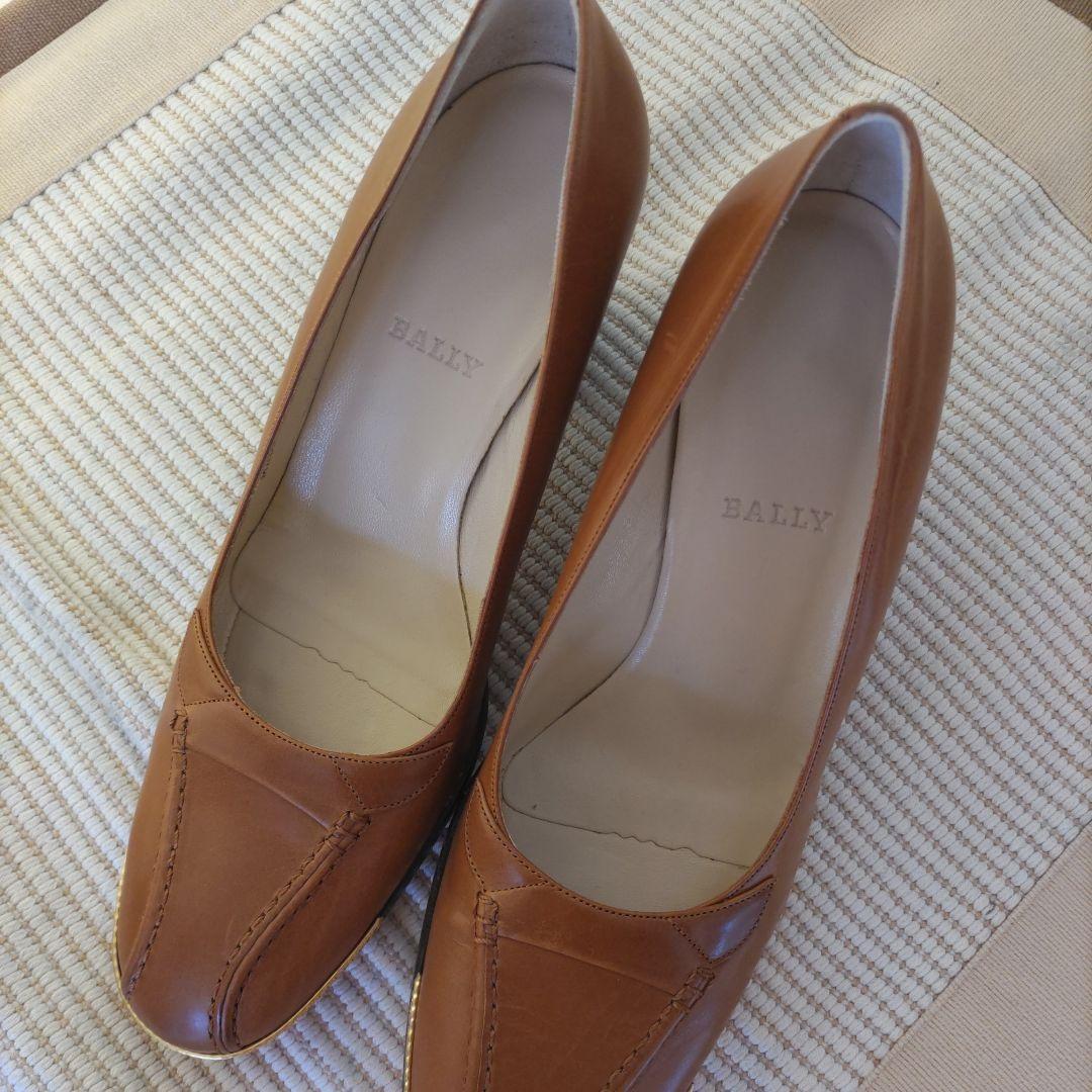 自分にご褒美♥️【BALLY】女性用バリー革靴。未使用品です
