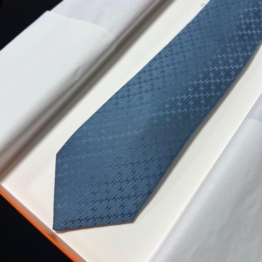 訳あり 極美品 正規品 HERMES エルメス ネクタイ 百貨店