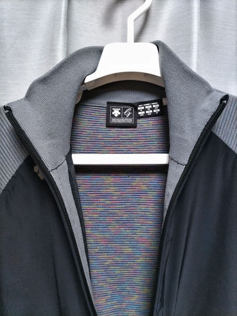 デサントゴルフ　ポーラテックアルファ　ニットジャケット　中綿　ハイブリッド