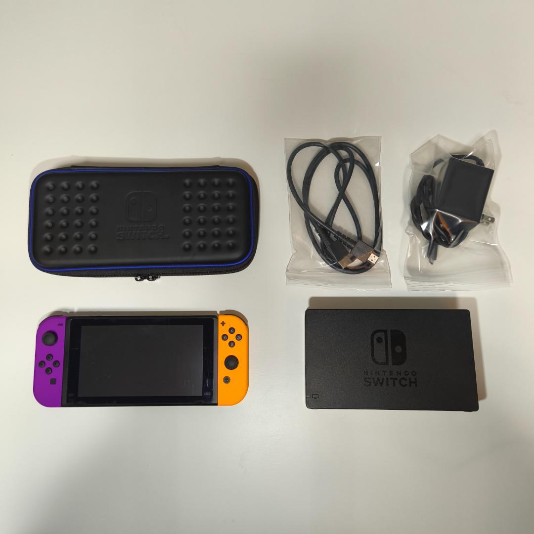 NintendoSwitch本体/ドッグ/ACアダプタ/HDMI/ポーチ※箱なし
