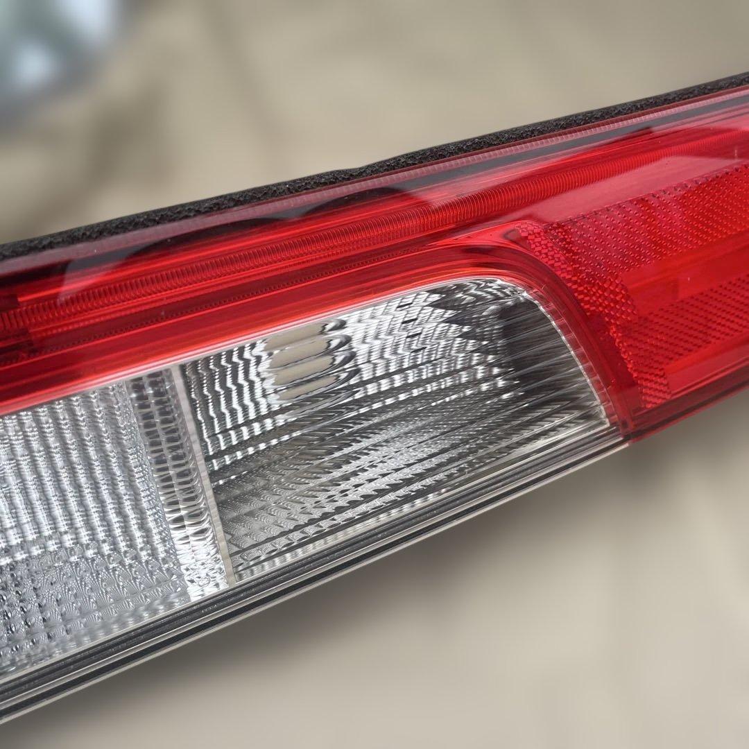 DA17Wエブリィ右中古テールランプ35650-64P00