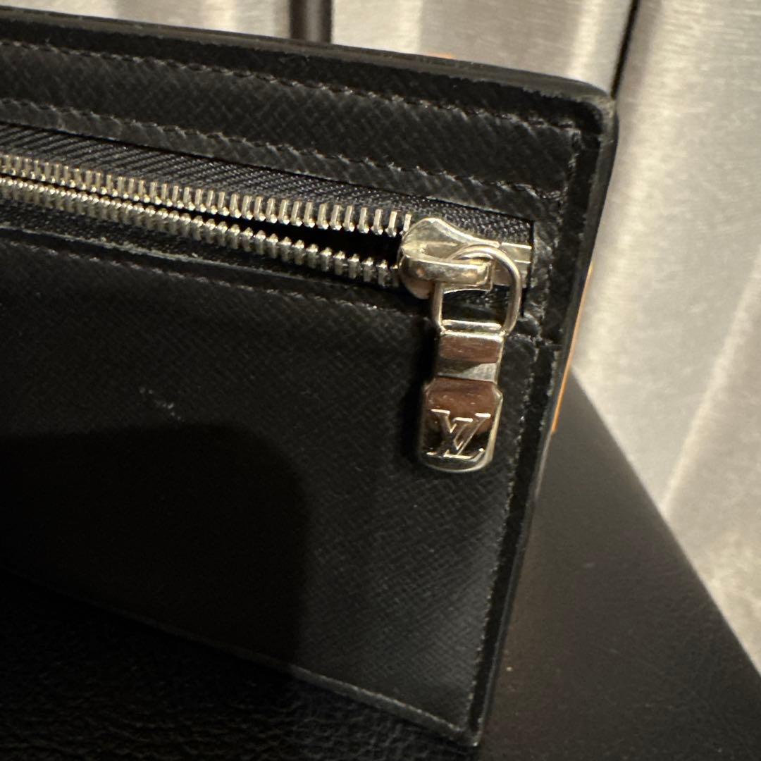 ルイヴィトン　タイガ　アメリゴNM　二つ折り財布