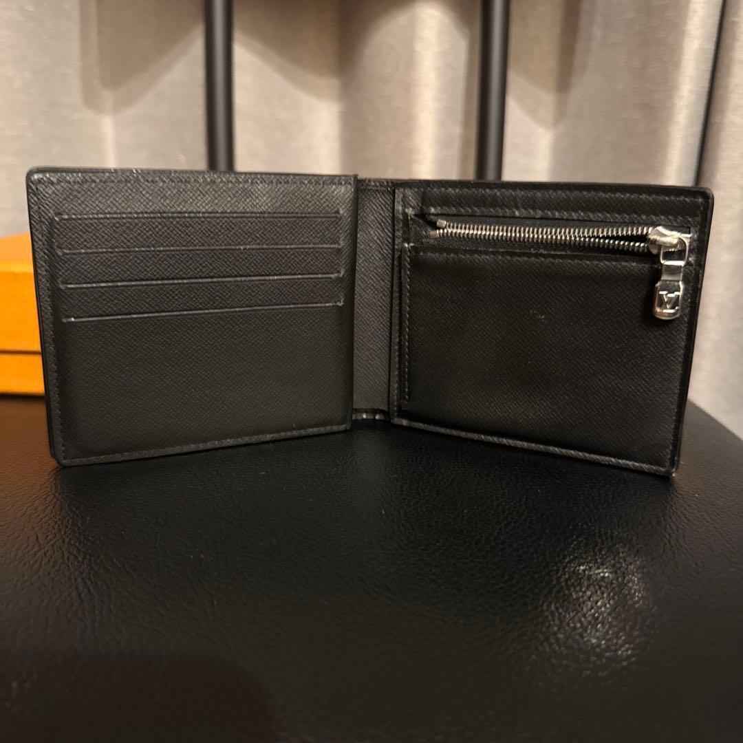 ルイヴィトン　タイガ　アメリゴNM　二つ折り財布