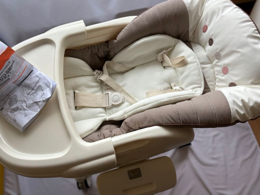 combi コンビ ネムリラ オートスウィング エッグショック