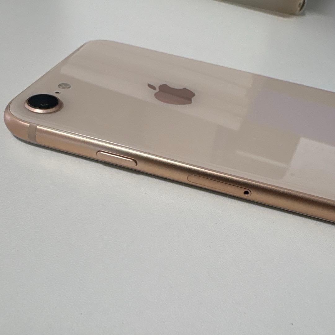 iPhone8 ゴールド 256GB MQ862J/A Simフリー