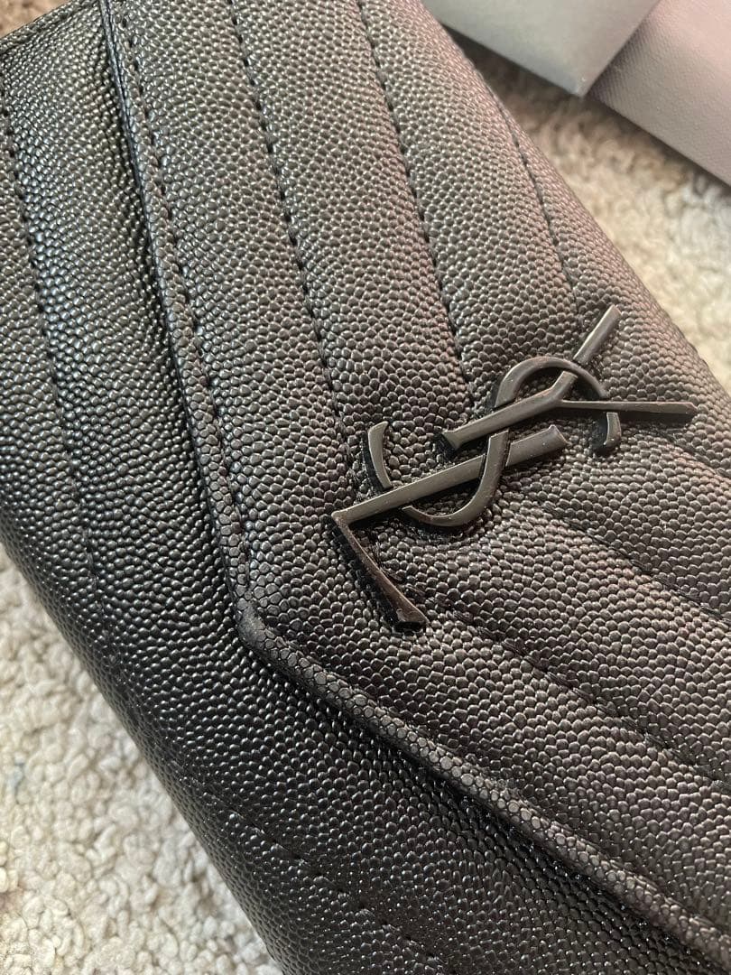 SAINT LAURENT 長財布