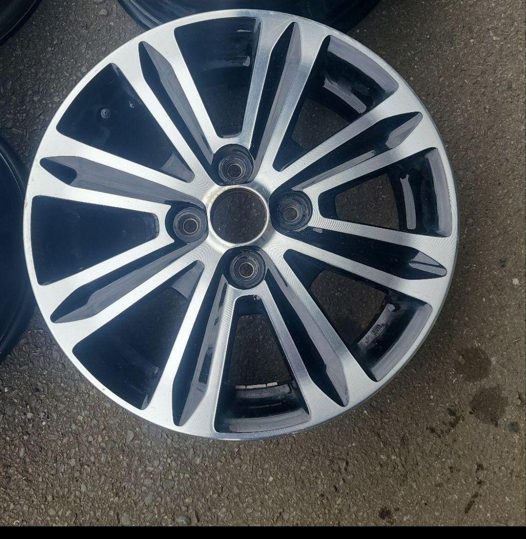 CL7②ダイハツ 純正ホイール 15インチ2本