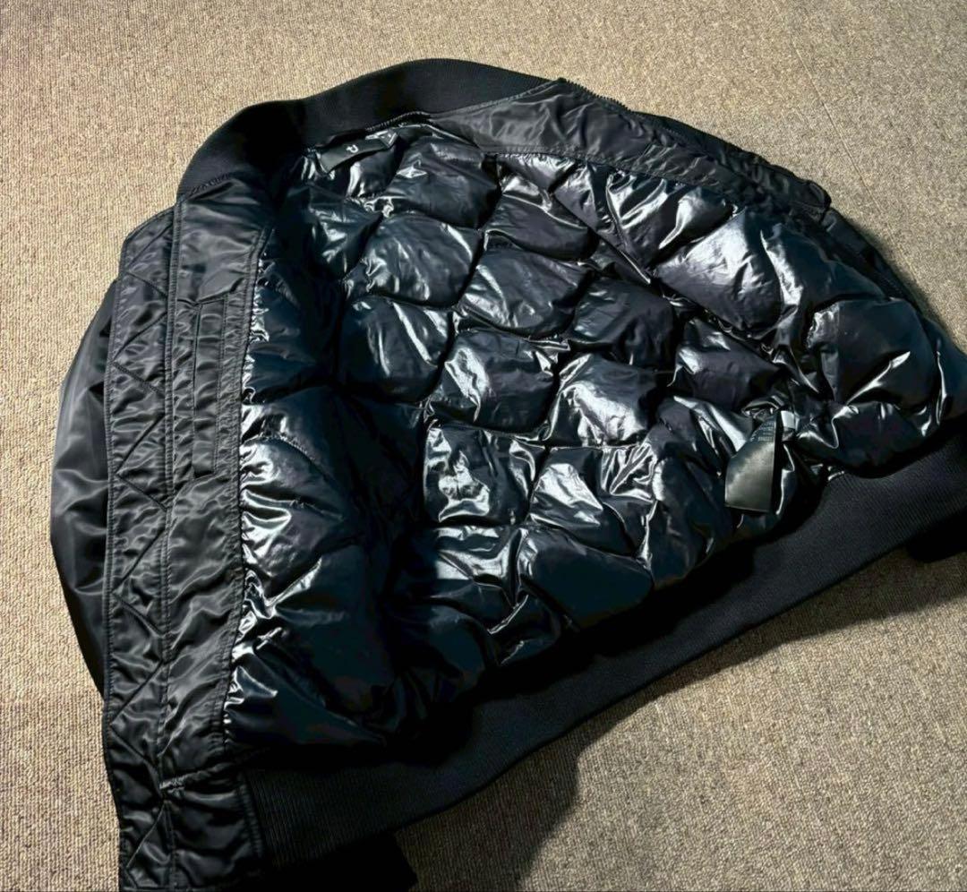 UNIQLO +J ダウン MA-1 フライトジャケット 黒 ブラック