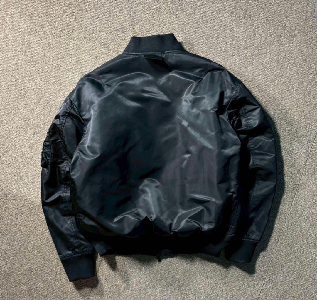 UNIQLO +J ダウン MA-1 フライトジャケット 黒 ブラック