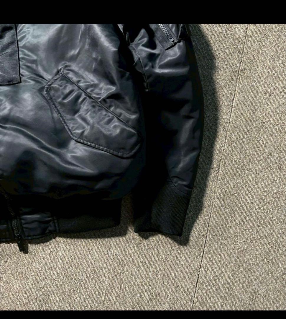 UNIQLO +J ダウン MA-1 フライトジャケット 黒 ブラック