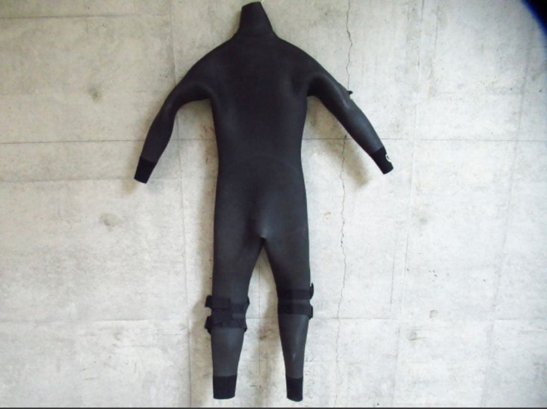 trueblue ウエットスーツ