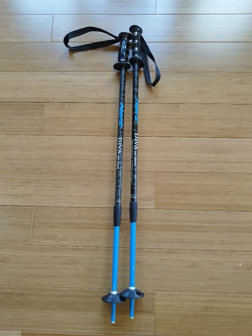 ELAN スキー板 130cm、ストック付