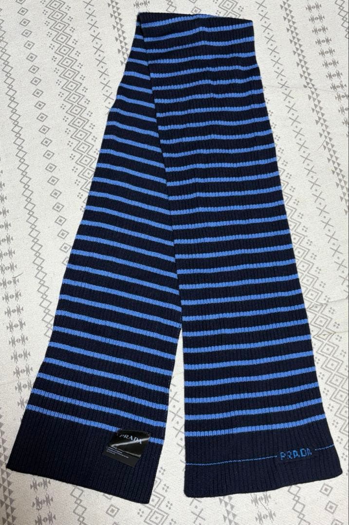 PRADA ストライプ ニットマフラー