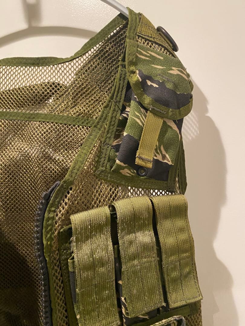 EAGLE タクティカルベスト Mサイズ 激レア　タイガーストライプ