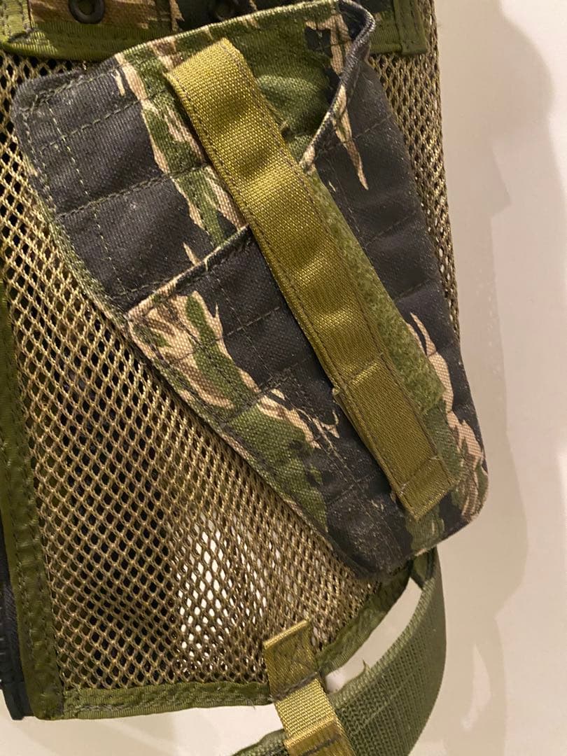 EAGLE タクティカルベスト Mサイズ 激レア　タイガーストライプ