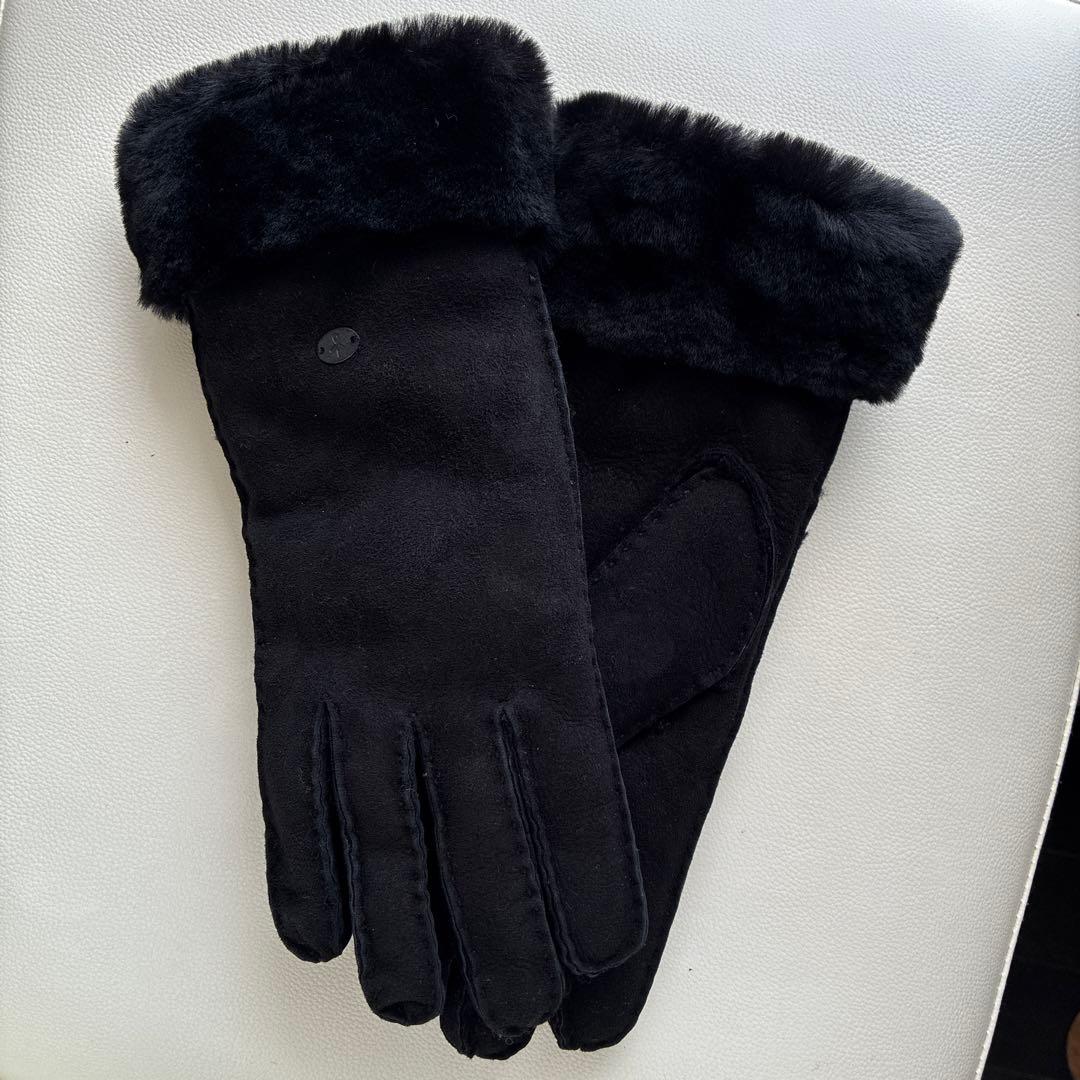 EMU Australia グローブ 手袋　ブラック　M/L