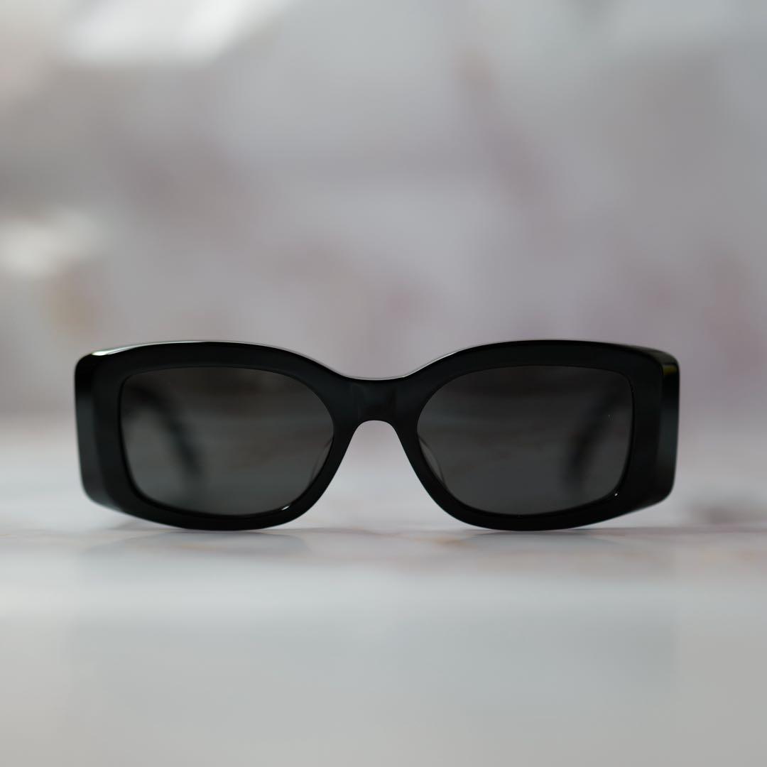 CELINE セリーヌ スクエア モード サングラス TAEYANG 着用