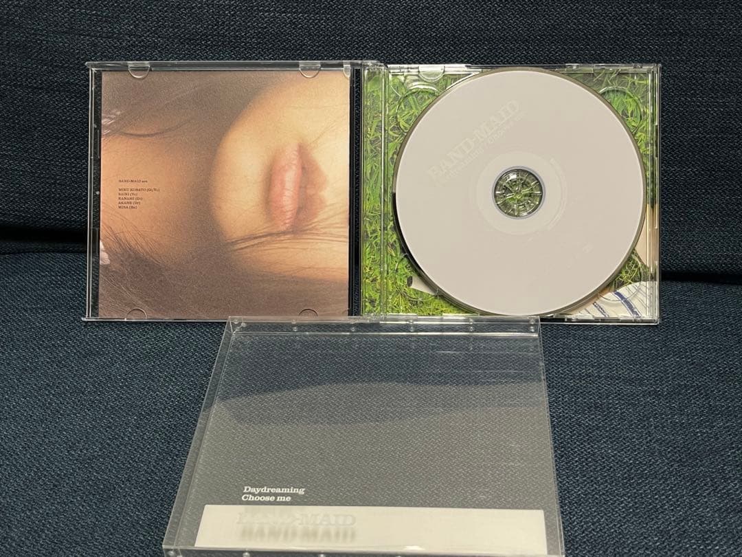 初回生産限定盤「Daydreaming/Choose me」 BAND-MAID