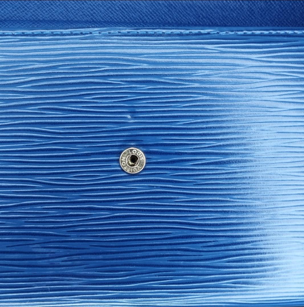 ルイヴィトン☆ポルトトレゾールインターナショナル☆三つ折り長財布☆エピ☆ブルー