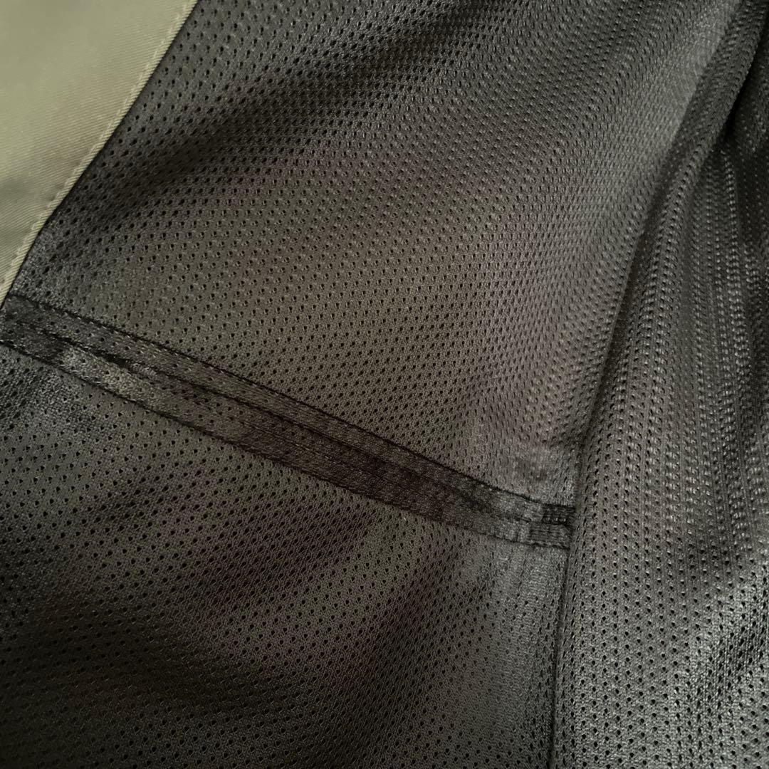 DESCENTE グレー スリムフィット セットアップ