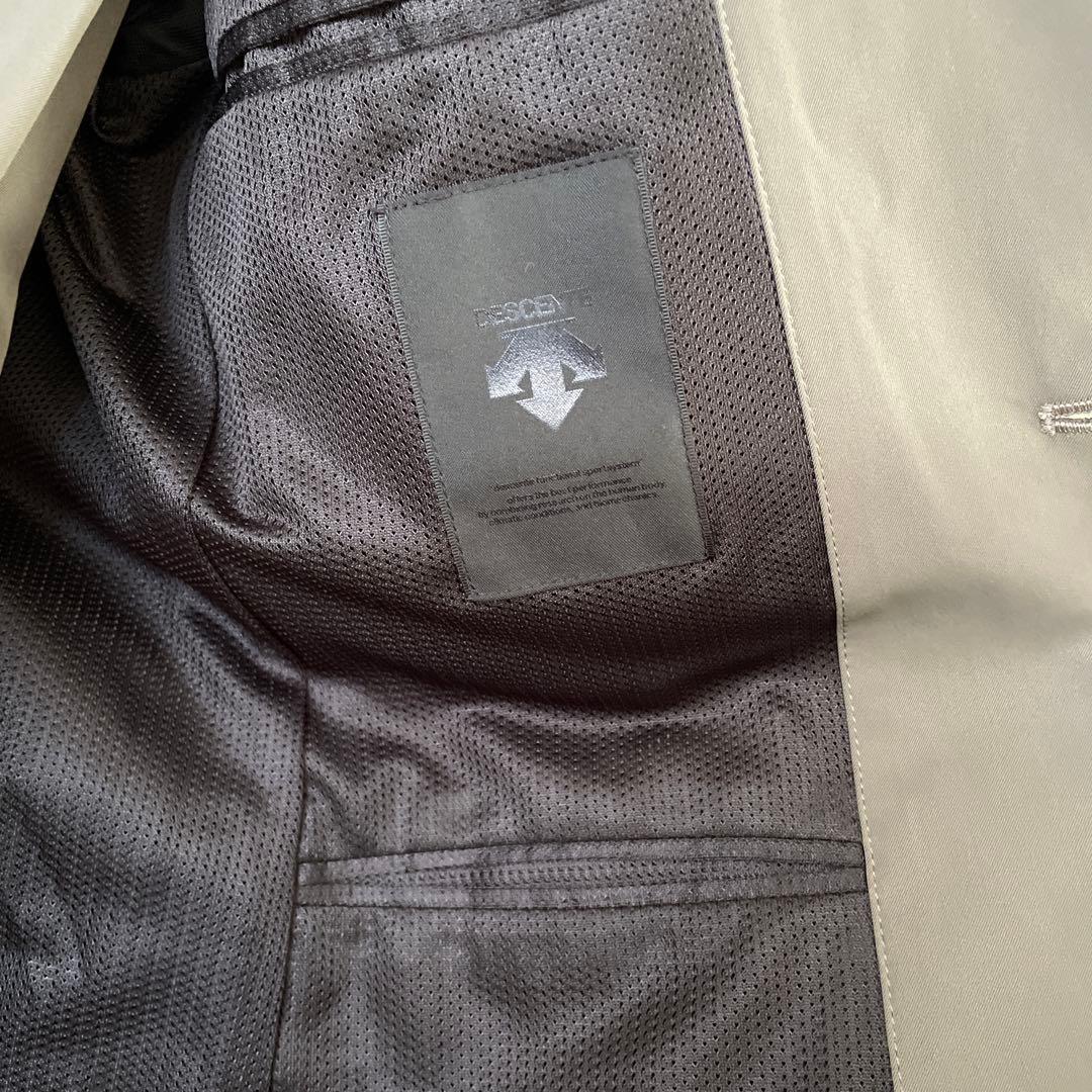 DESCENTE グレー スリムフィット セットアップ