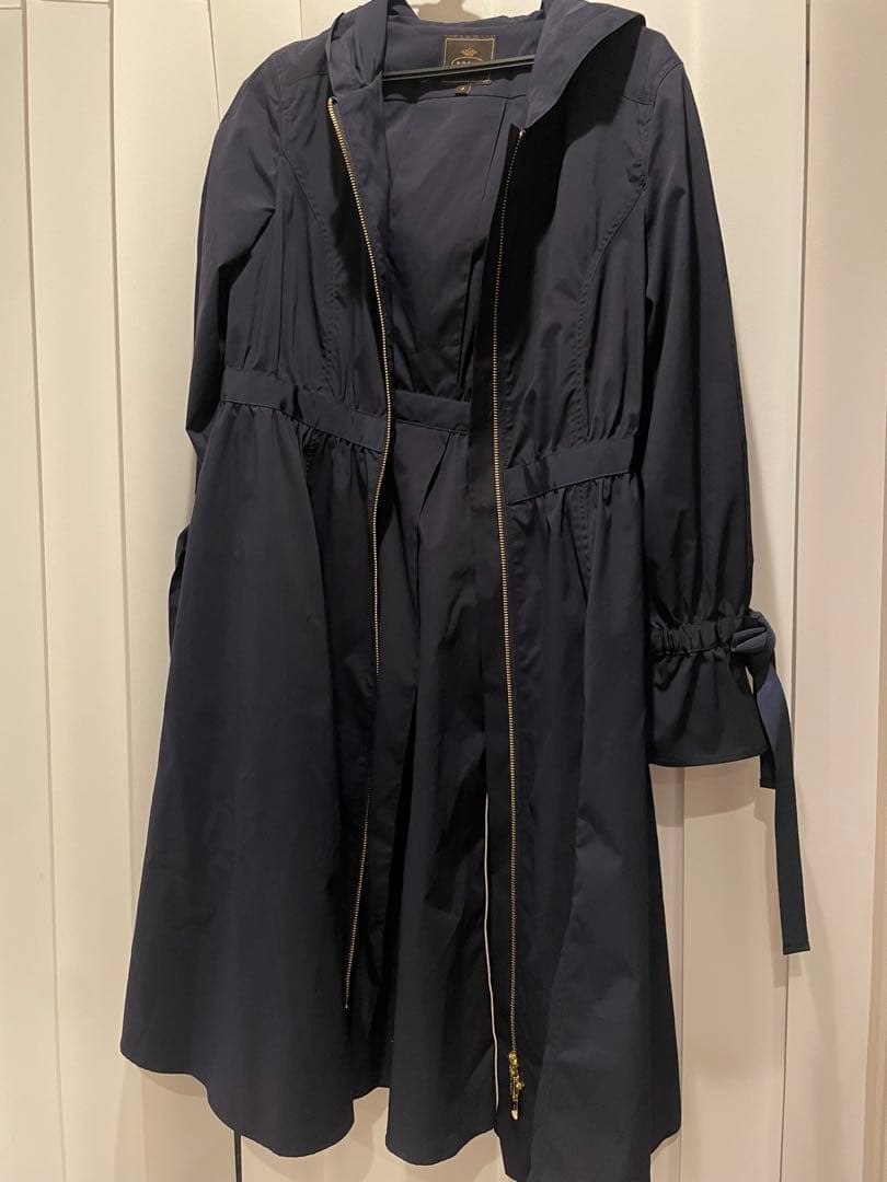 トッカ　ウインドブレーカー