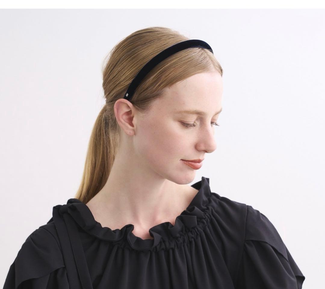 アレクサンドゥパリ　カチューシャ　ブラック　マシェール エラ　ベロア