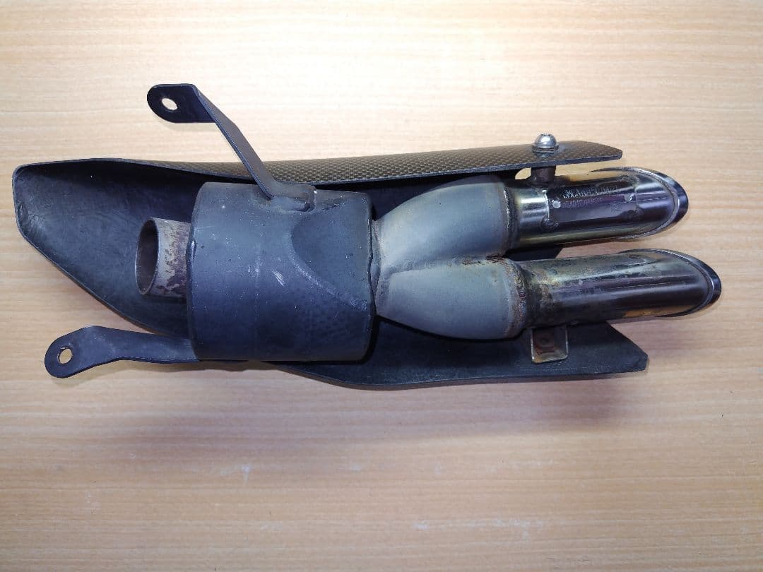 YZF-R25 プラナススリップオンマフラー