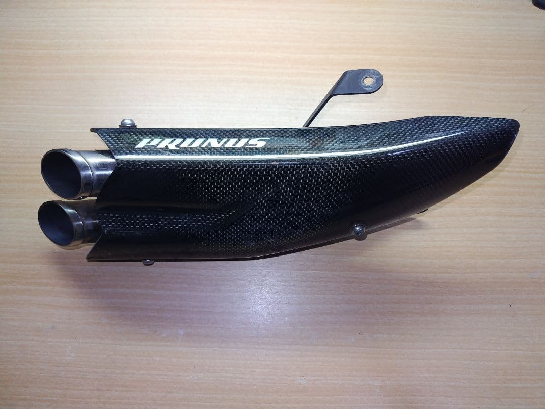 YZF-R25 プラナススリップオンマフラー