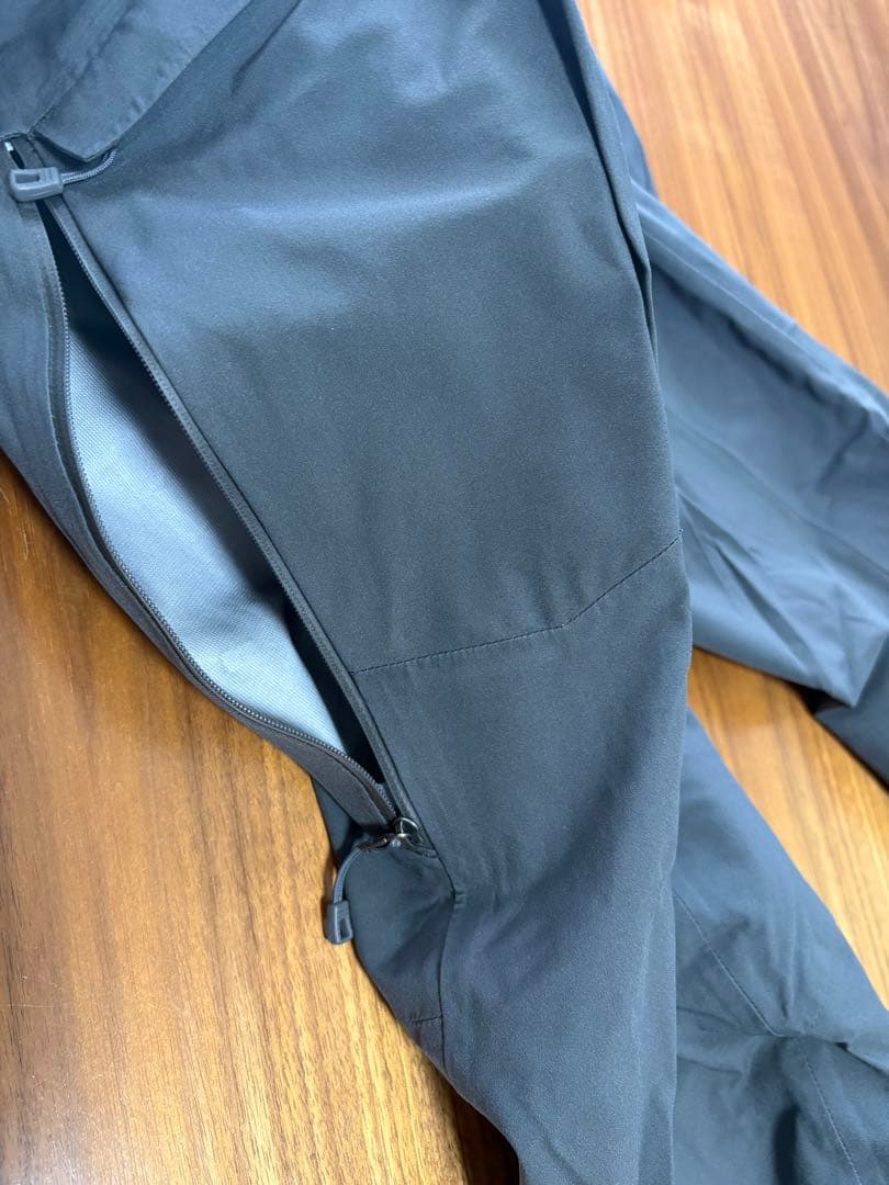 patagonia メンズ リコネッサンスパンツ　XS