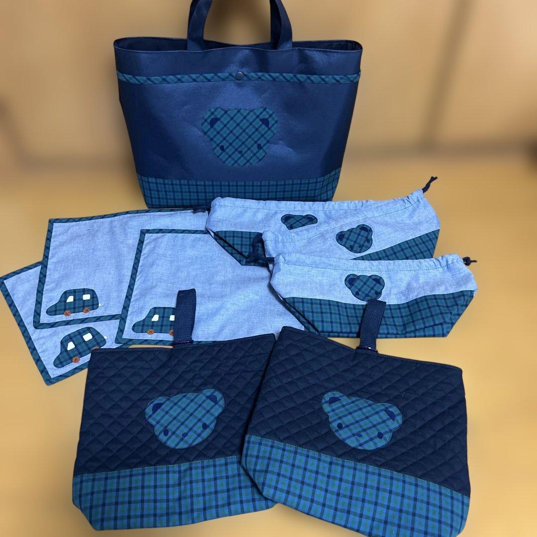 marie様オーダー^ ^ファミリアチェックの入園グッズ♪