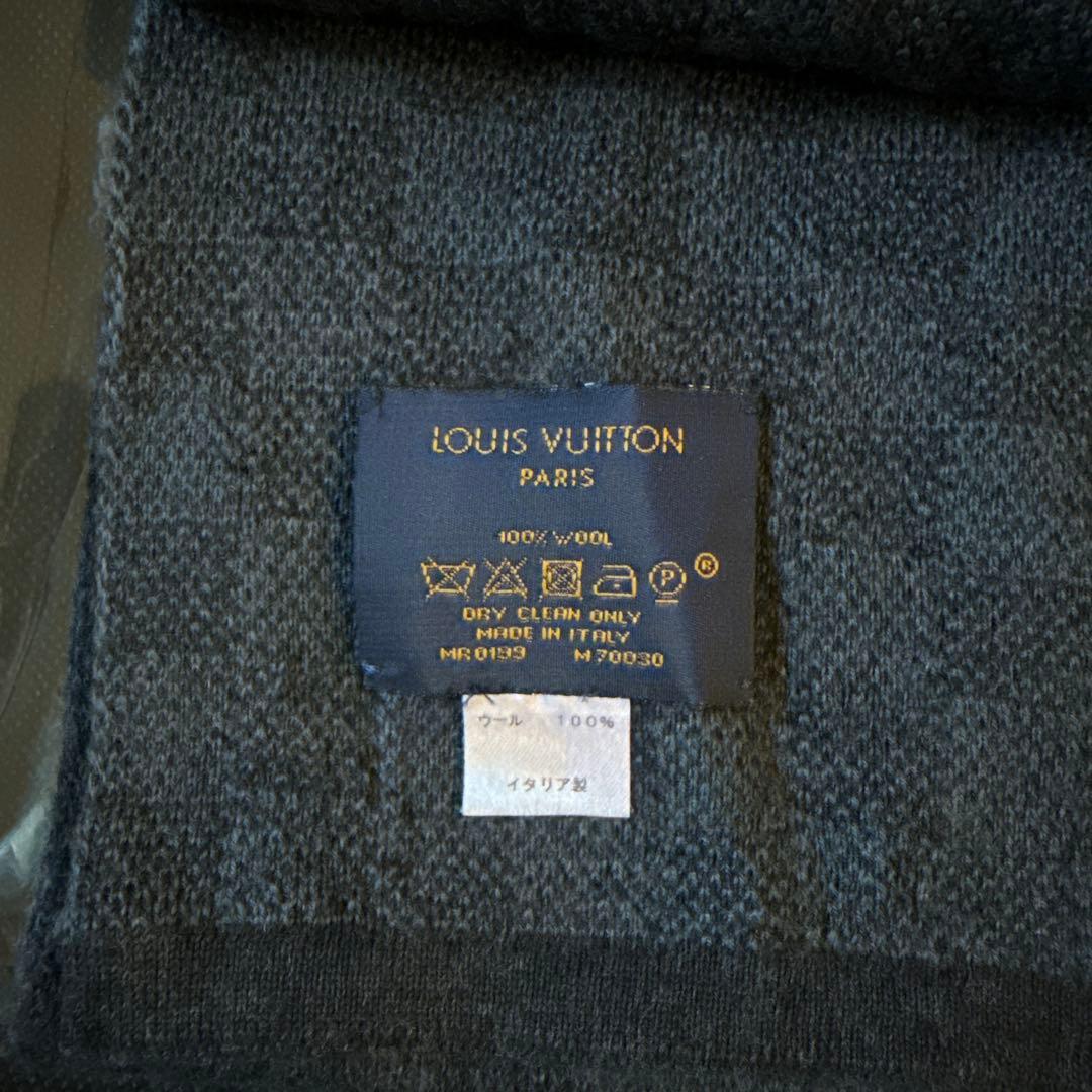 LOUIS VUITTON ダークブルー マフラー