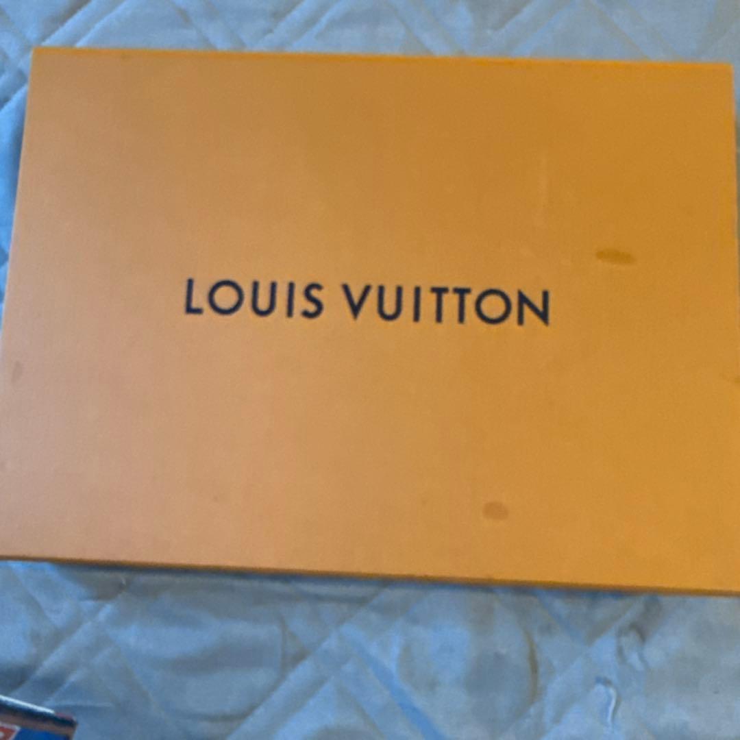 LOUIS VUITTON ダークブルー マフラー