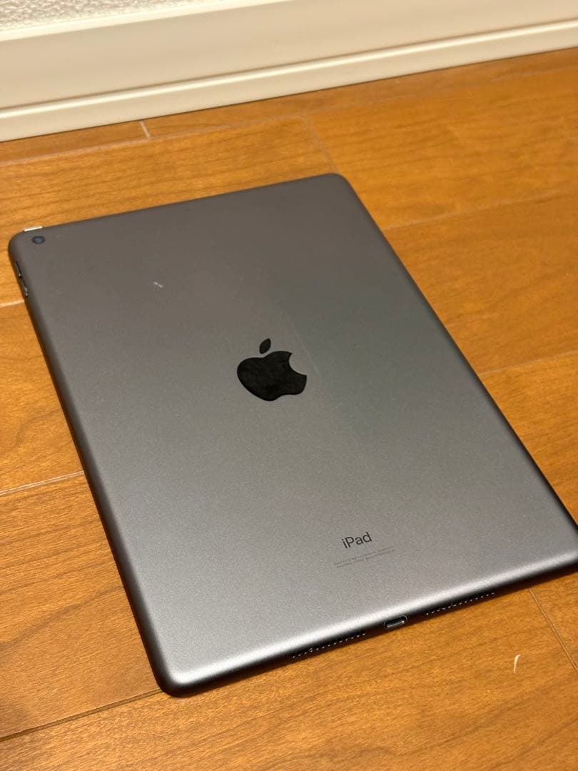 iPad 第7世代 Wi-Fiモデル 32GB スペースグレイ