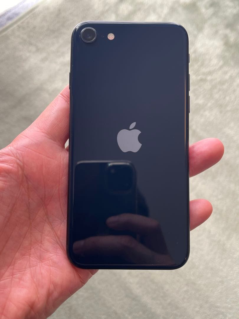 美品 iPhone SE （第3世代）64G SIMロック解除済