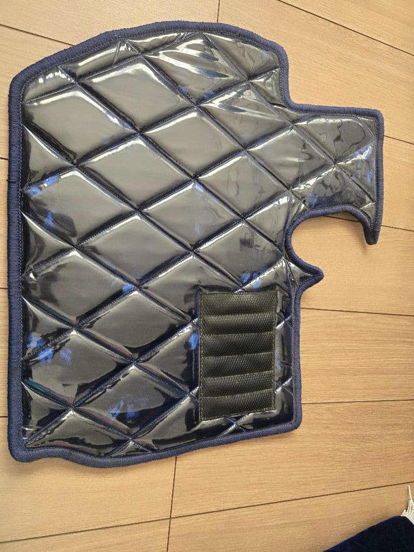 17スーパーグレートハンドルカバー足マット