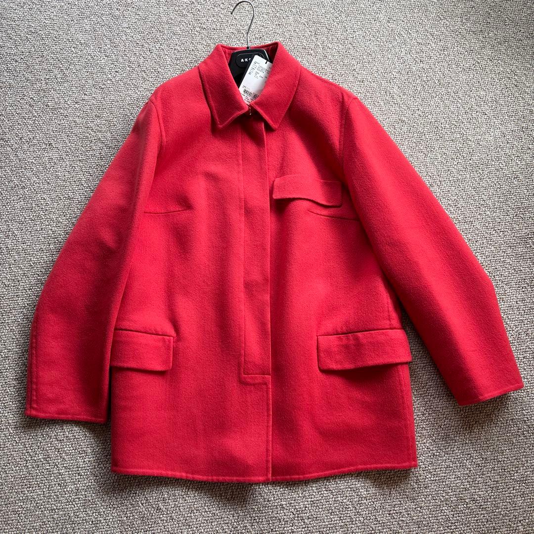 AKRIS新品タグ付き　ハーフコート