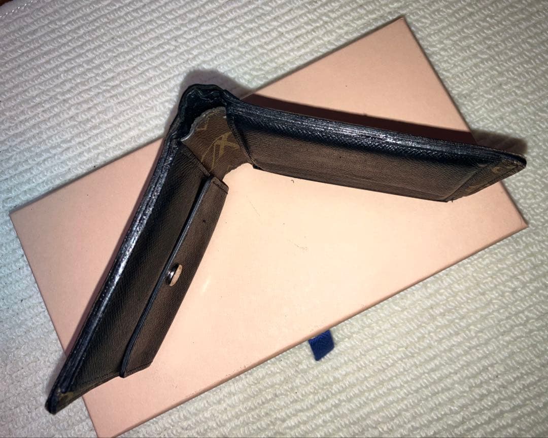 LOUIS VUITTON マカサー モノグラム 二つ折り財布