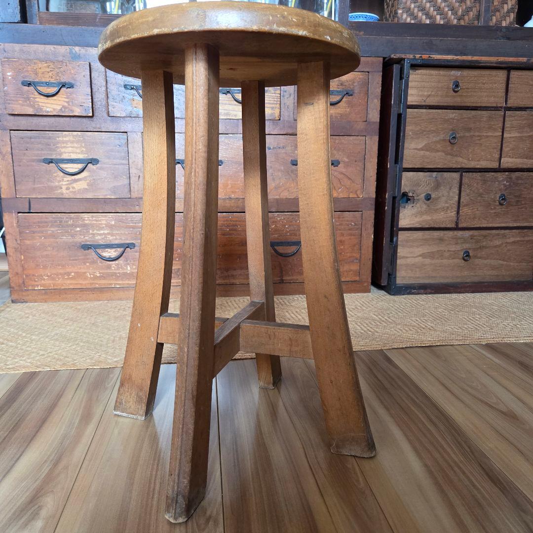 ヴィンテージ　スツール　古家具　アンティーク　丸椅子　レトロ