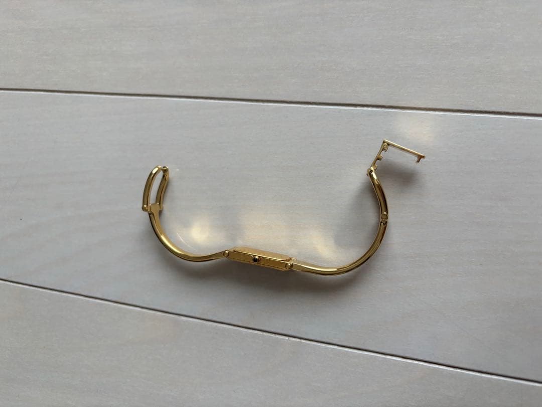 グッチ　腕時計　1500L