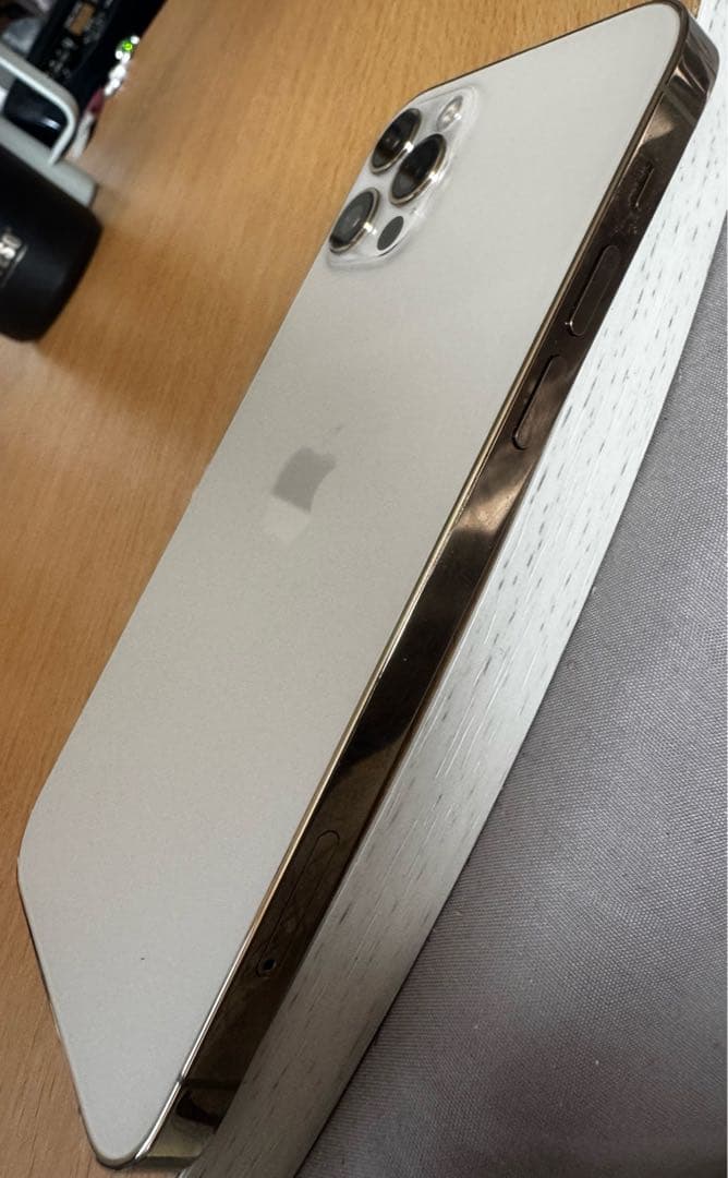 iPhone12Pro 256GB ゴールド