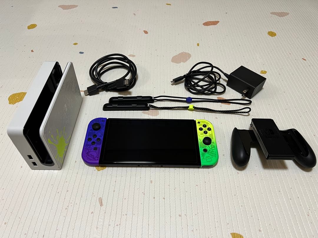 【美品】Nintendo Switch スプラトゥーン3エディション 有機EL