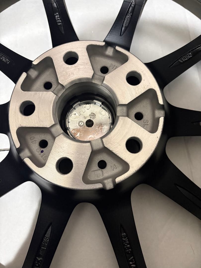 【新品・未使用】シュナイダースタッグアルミホイール18インチ4本SET