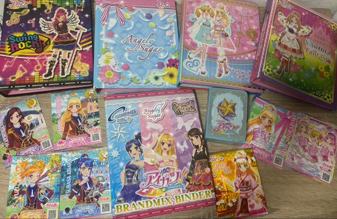 アイカツ トレーディングカード セット