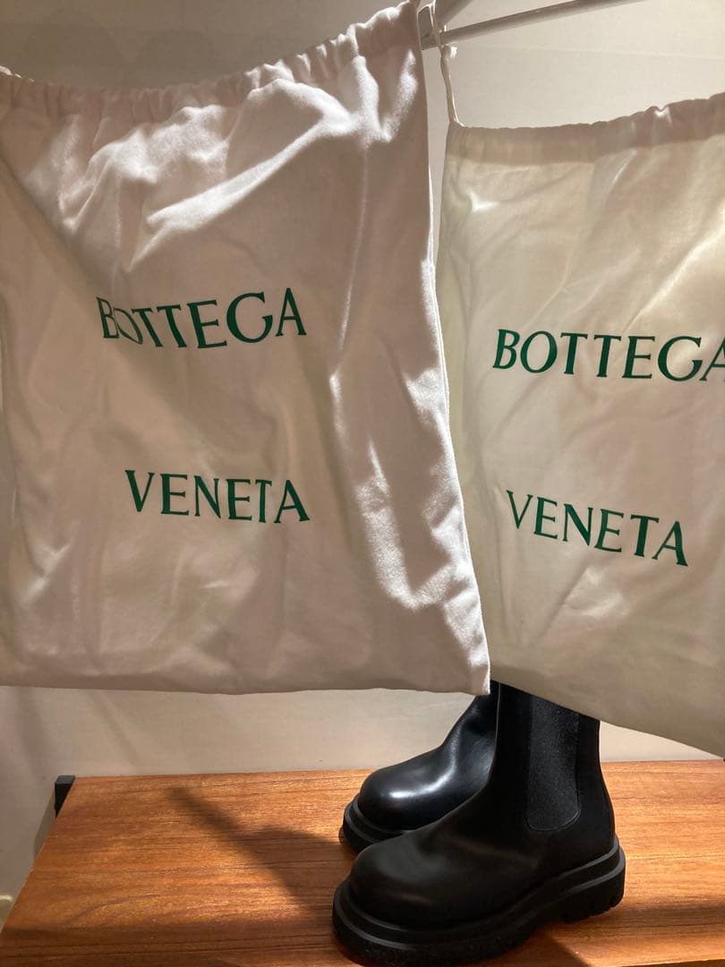 mokeボッテガヴェネタ　ブラック サイドゴアブーツ 厚底